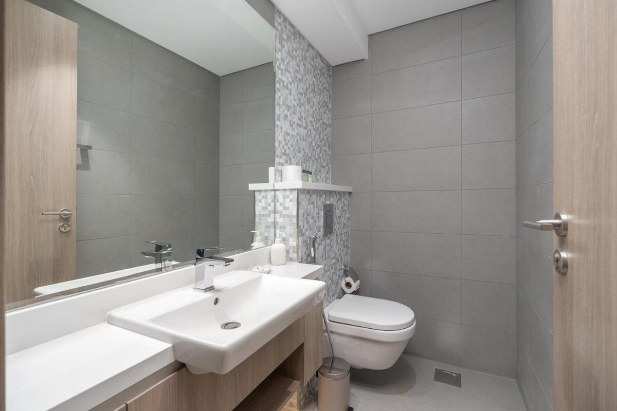 Exceptional 3bedroom With The Incredible View In Marina Dubai