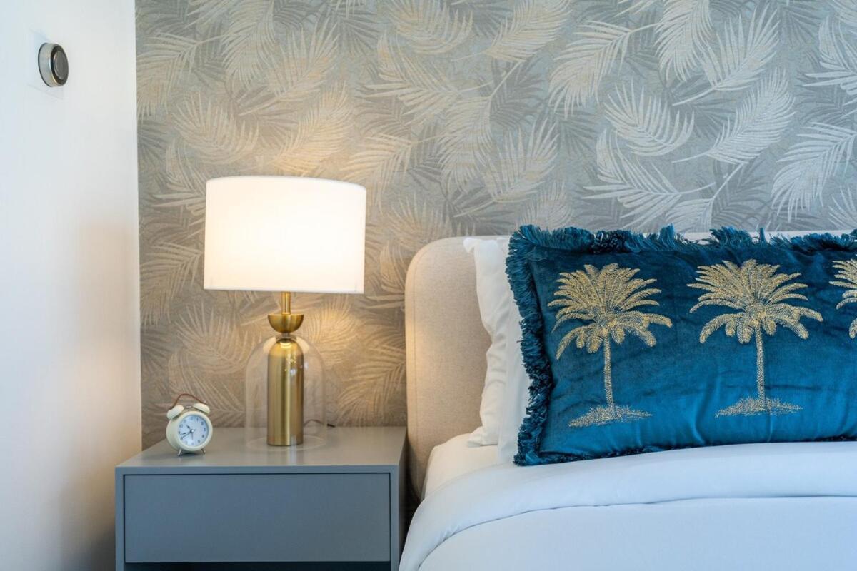 Apartment Exceptional 3bedroom With The Incredible View In Marina