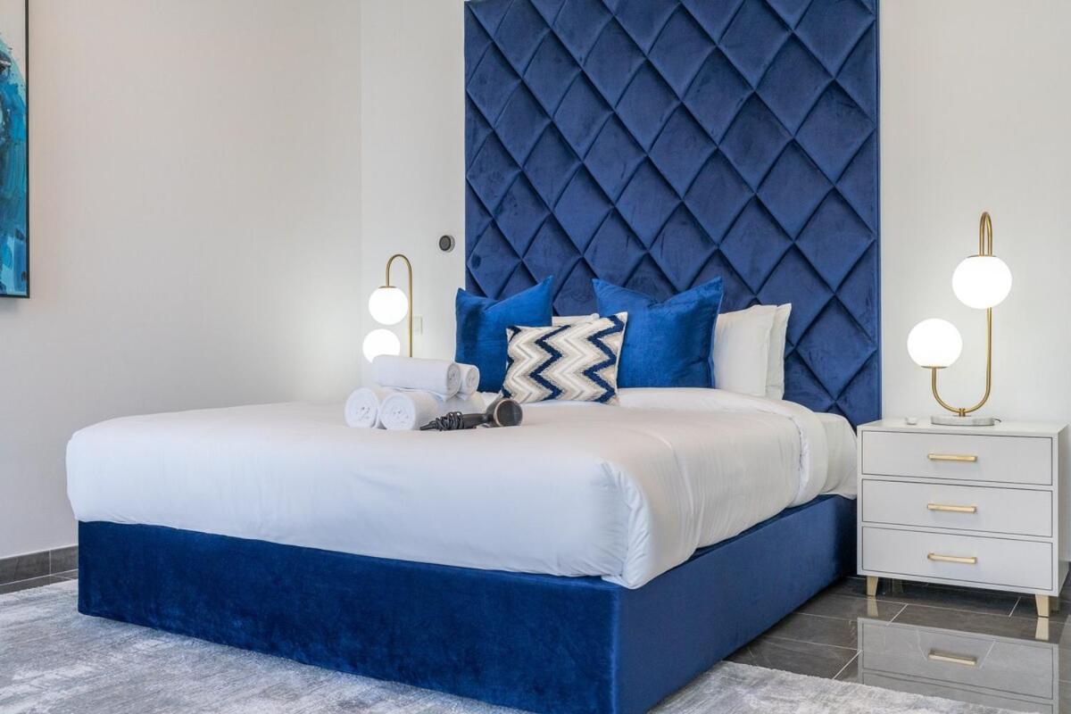 Exceptional 3bedroom With The Incredible View In Marina Dubai