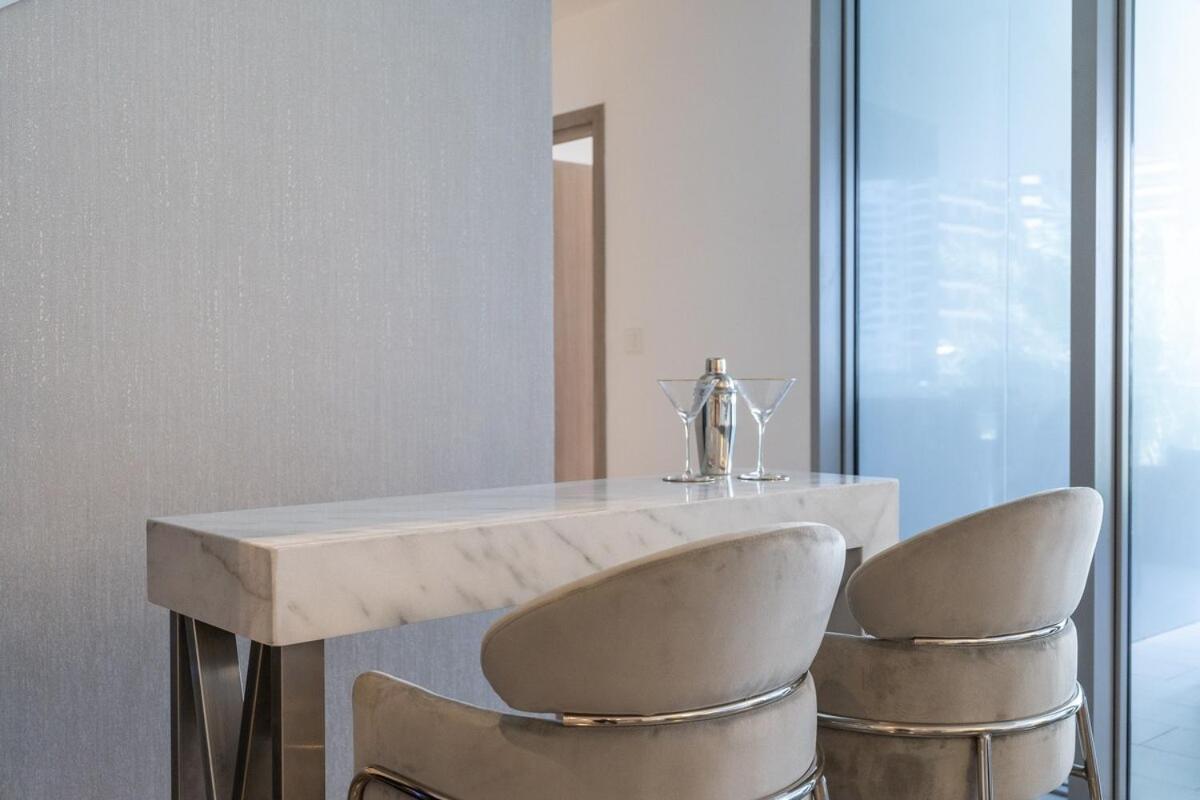 Exceptional 3bedroom With The Incredible View In Marina Apartment Dubai