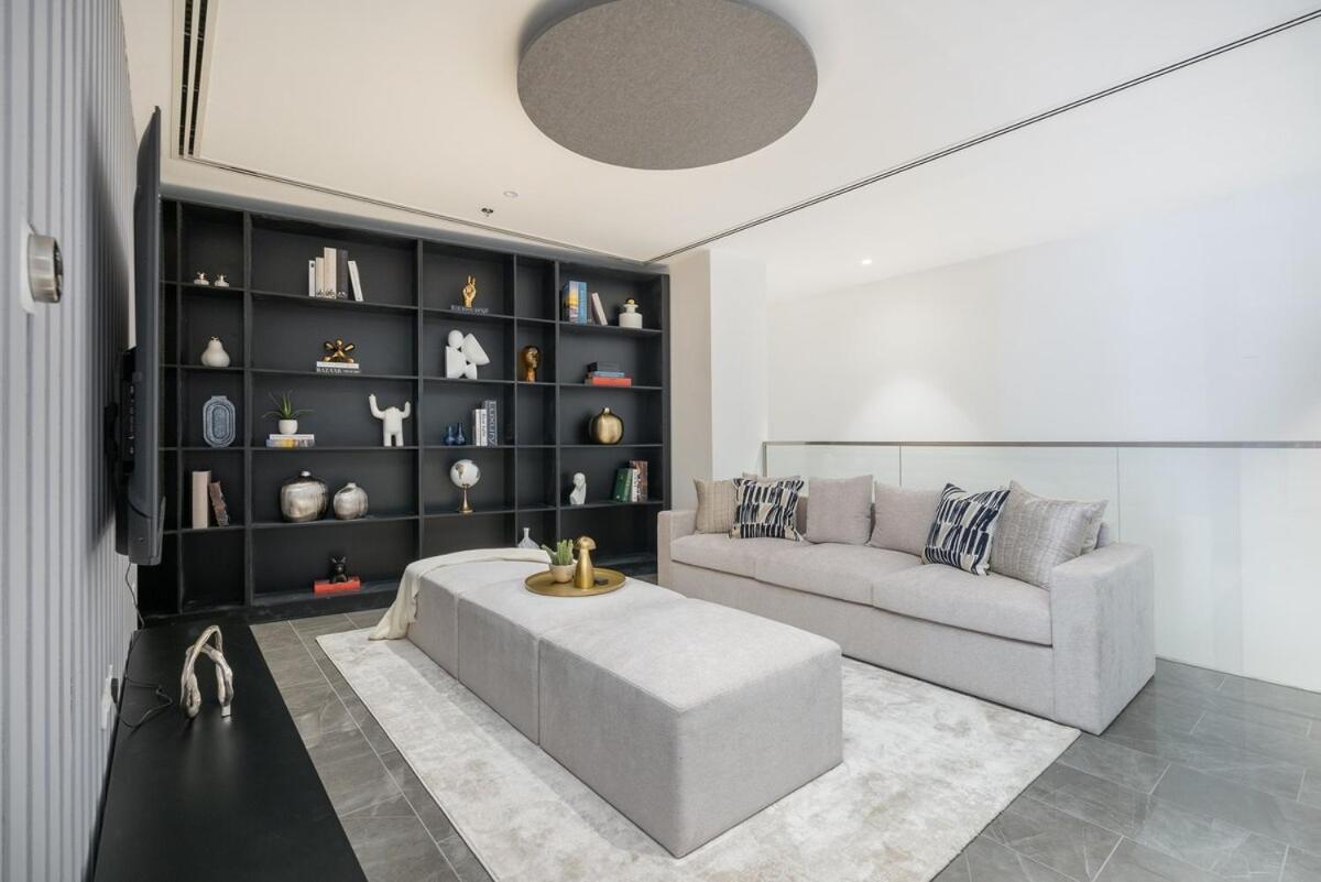 Apartment Exceptional 3bedroom With The Incredible View In Marina *