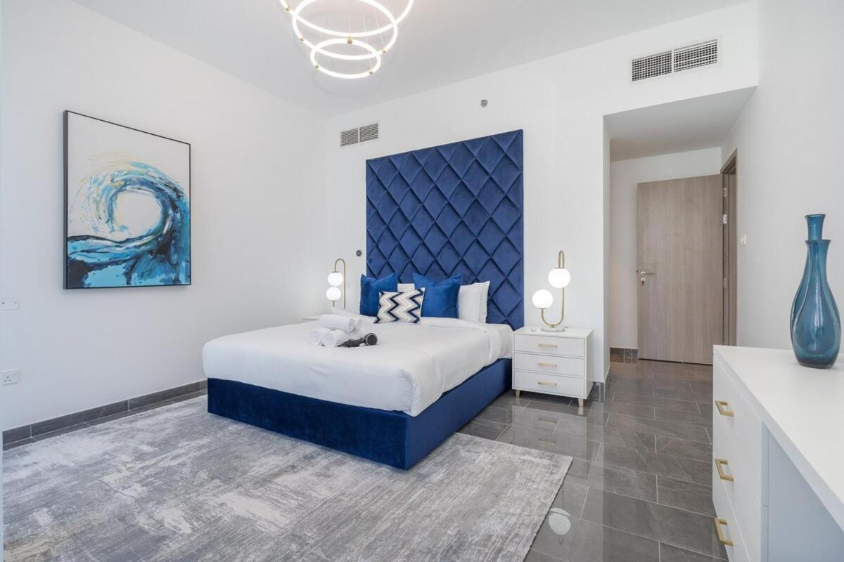 Exceptional 3bedroom With The Incredible View In Marina Apartment Dubai